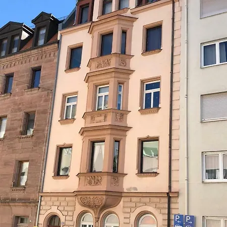 Apartment 3 Mobiliert Nahe Zentrum/3 Furnished Near Center